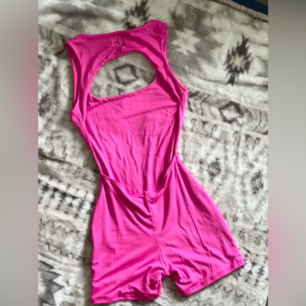 Romper - Picture 2 of 2